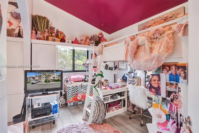 21388 Marina Cove Circle 13G, Aventura, FL 33180