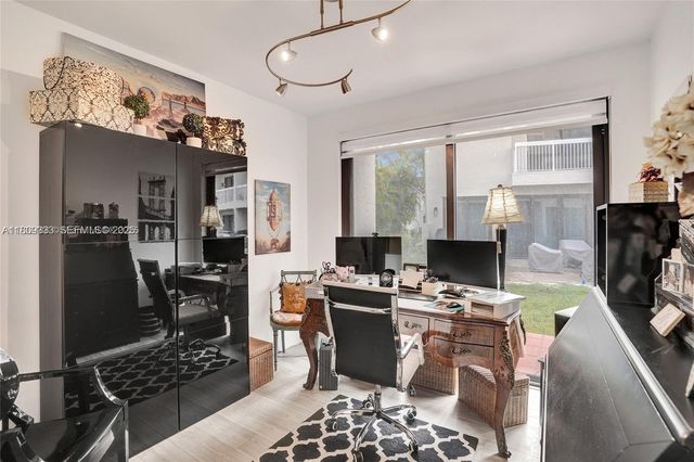 21388 Marina Cove Circle 13G, Aventura, FL 33180