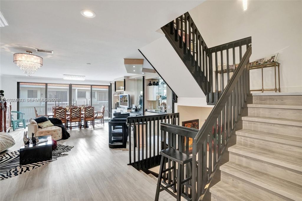 21388 Marina Cove Circle 13G, Aventura, FL 33180