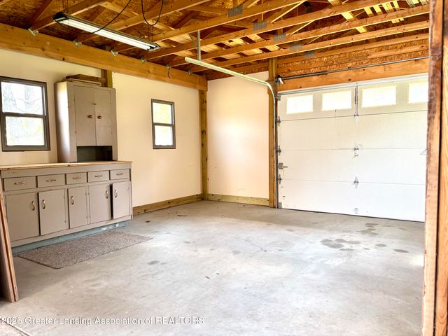637 Green Street, Grand Ledge, MI 48837