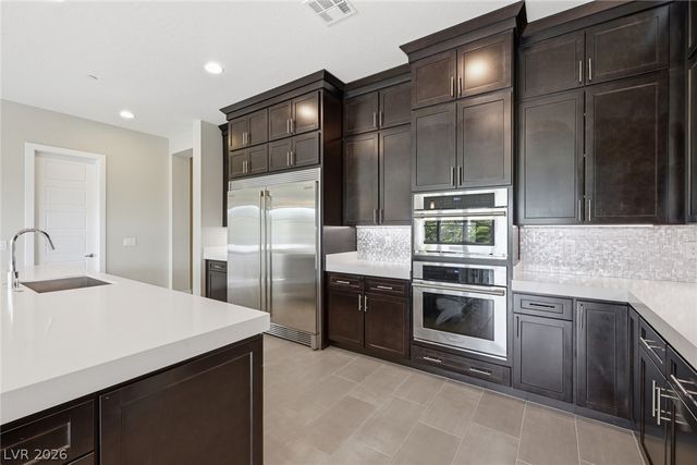 6130 Pebble Glen Court, Las Vegas, NV 89149
