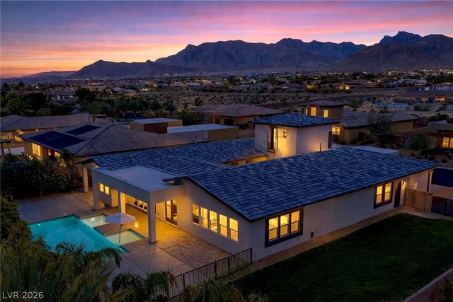 6130 Pebble Glen Court, Las Vegas, NV 89149
