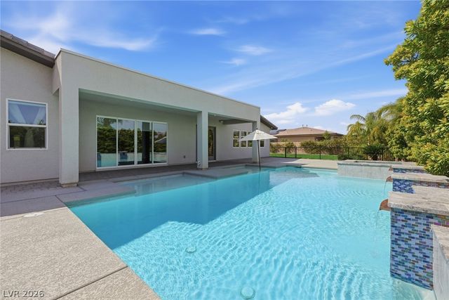 6130 Pebble Glen Court, Las Vegas, NV 89149