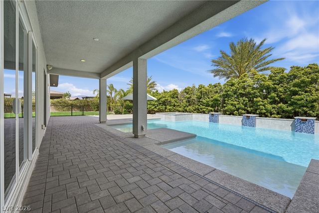 6130 Pebble Glen Court, Las Vegas, NV 89149