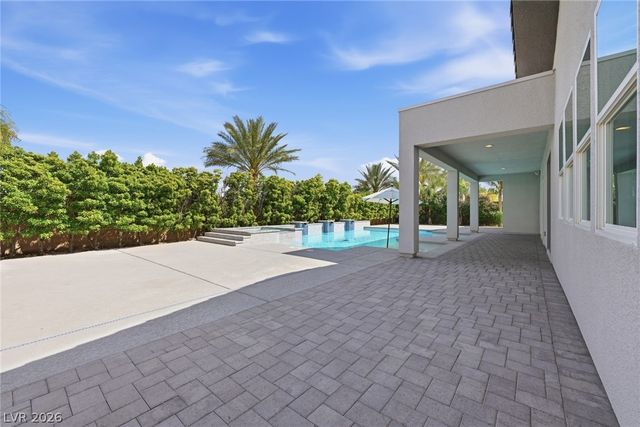 6130 Pebble Glen Court, Las Vegas, NV 89149