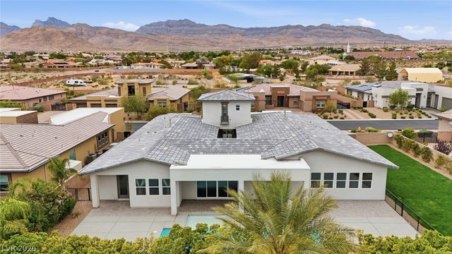 6130 Pebble Glen Court, Las Vegas, NV 89149