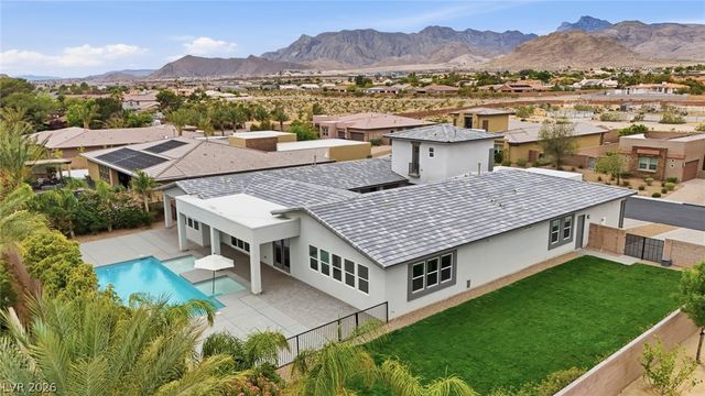 6130 Pebble Glen Court, Las Vegas, NV 89149