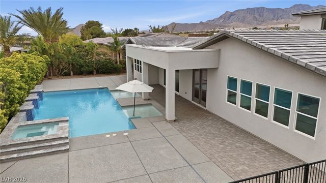 6130 Pebble Glen Court, Las Vegas, NV 89149