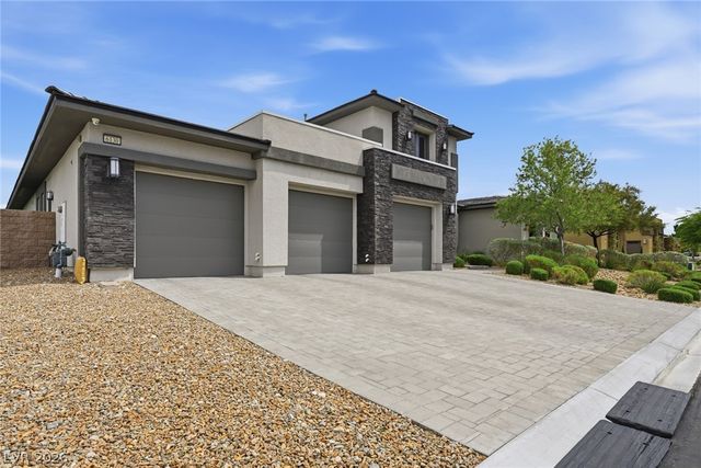 6130 Pebble Glen Court, Las Vegas, NV 89149