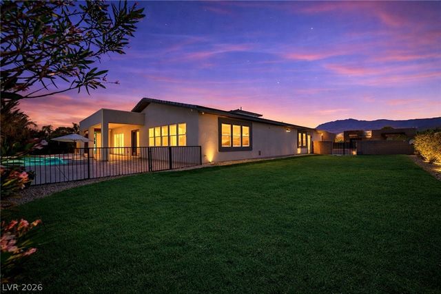 6130 Pebble Glen Court, Las Vegas, NV 89149