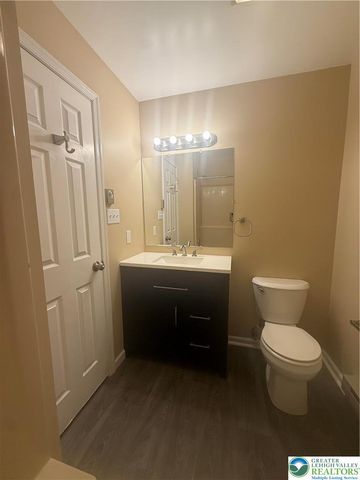 913 Cold Spring Road 5, Lower Macungie Twp, PA 18103