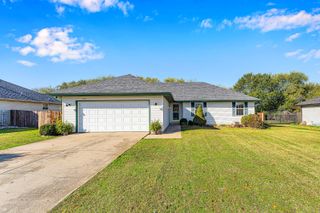 405 N Deer Run, Willard, MO 65781