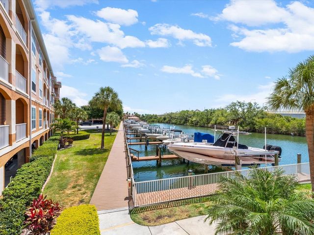 5000 CULBREATH KEY WAY 9-116, Tampa, FL 33611