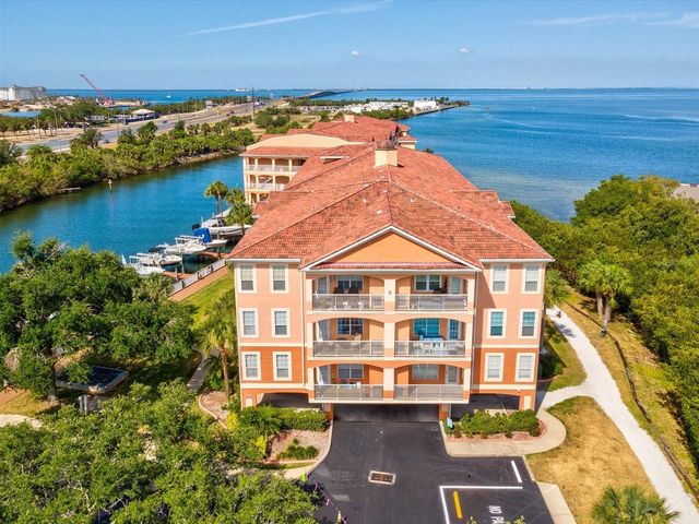 5000 CULBREATH KEY WAY 9-116, Tampa, FL 33611
