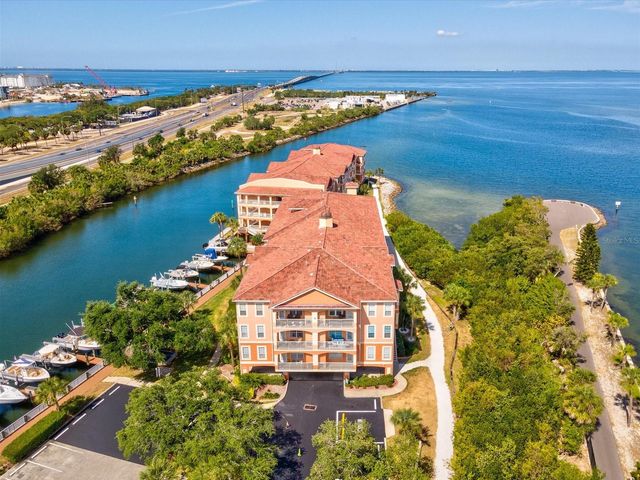 5000 CULBREATH KEY WAY 9-116, Tampa, FL 33611