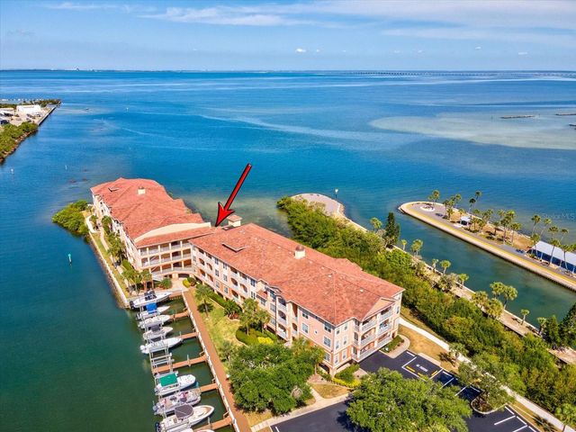 5000 CULBREATH KEY WAY 9-116, Tampa, FL 33611
