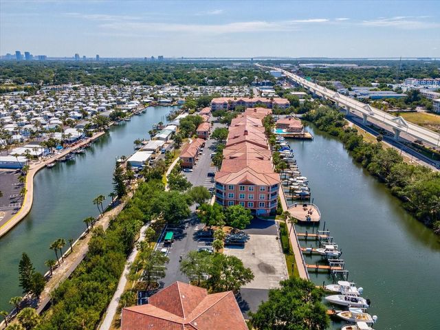 5000 CULBREATH KEY WAY 9-116, Tampa, FL 33611