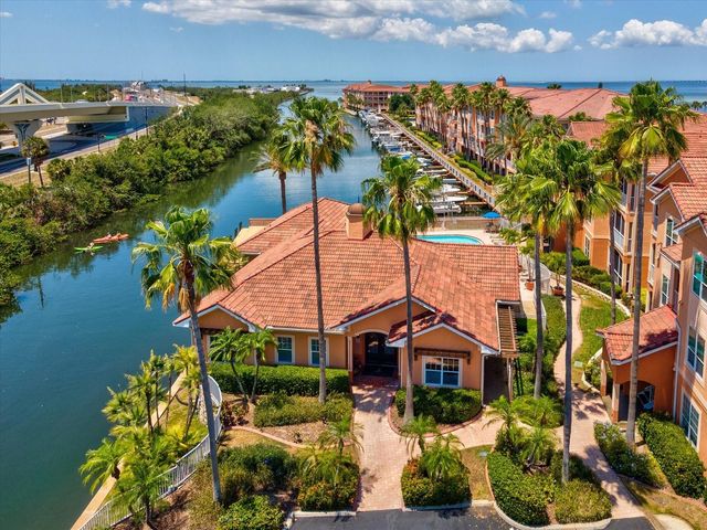 5000 CULBREATH KEY WAY 9-116, Tampa, FL 33611