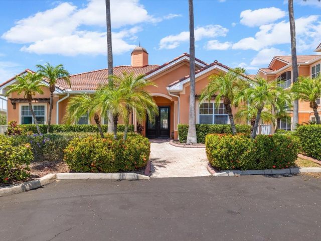 5000 CULBREATH KEY WAY 9-116, Tampa, FL 33611