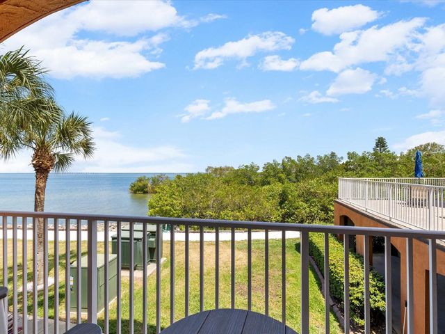 5000 CULBREATH KEY WAY 9-116, Tampa, FL 33611