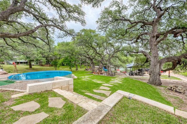 2001 Granite Cove RD, Kingsland, TX 78639