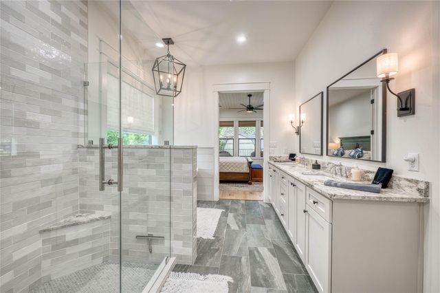 2001 Granite Cove RD, Kingsland, TX 78639