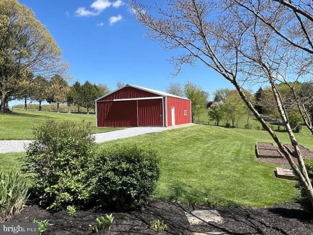 3301 RIDGE RD, Westminster, MD 21157