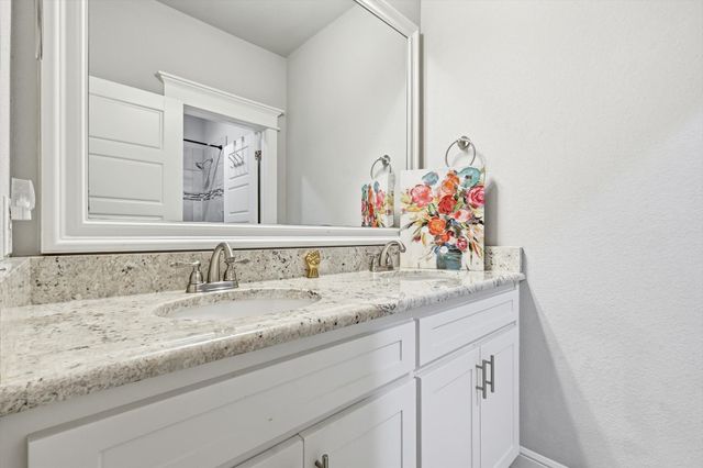 525 Hearth Terrace, Argyle, TX 76226