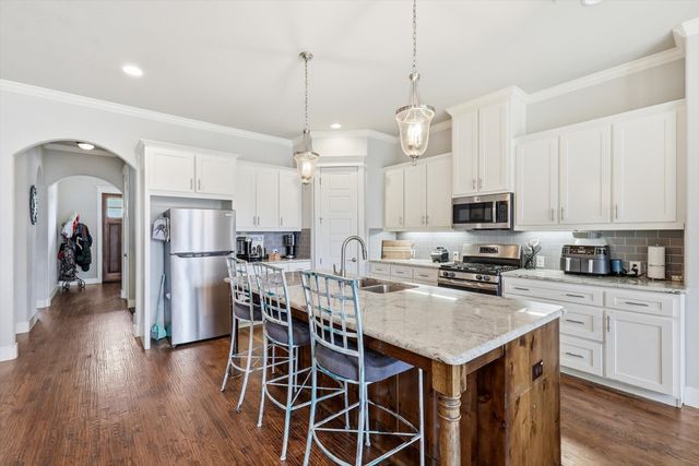 525 Hearth Terrace, Argyle, TX 76226