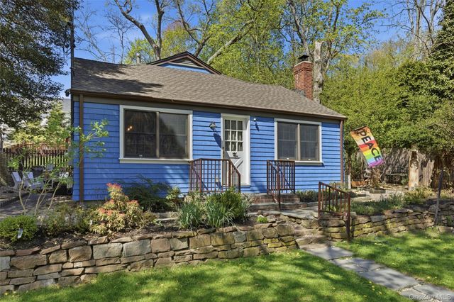71 Hollow Road, Stony Brook, NY 11790