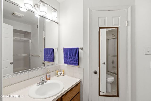 252 Martine Way, Lakewood, NJ 08701