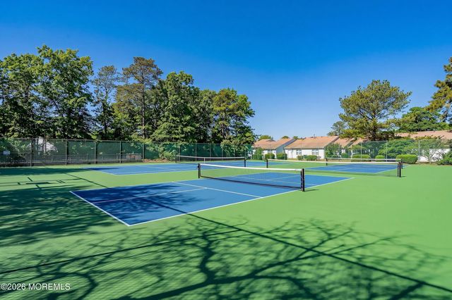 252 Martine Way, Lakewood, NJ 08701