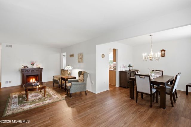 252 Martine Way, Lakewood, NJ 08701