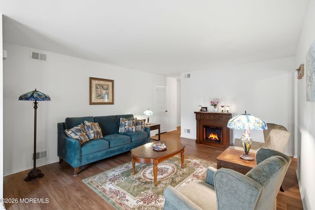 252 Martine Way, Lakewood, NJ 08701