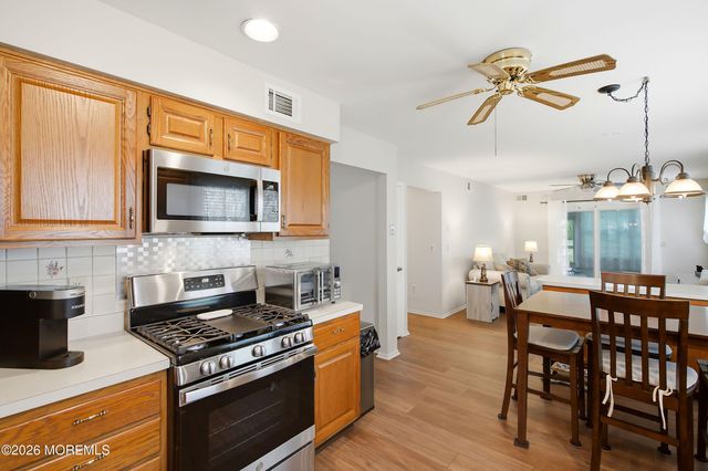 252 Martine Way, Lakewood, NJ 08701