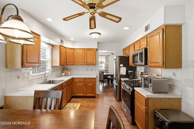 252 Martine Way, Lakewood, NJ 08701