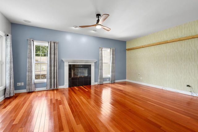 10752 Dogleg Drive, Demotte, IN 46310