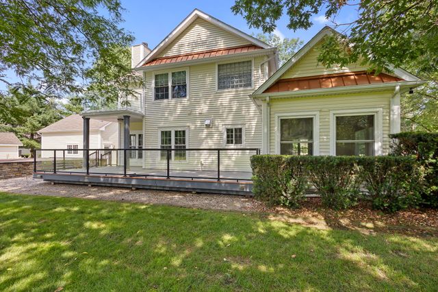 10752 Dogleg Drive, Demotte, IN 46310