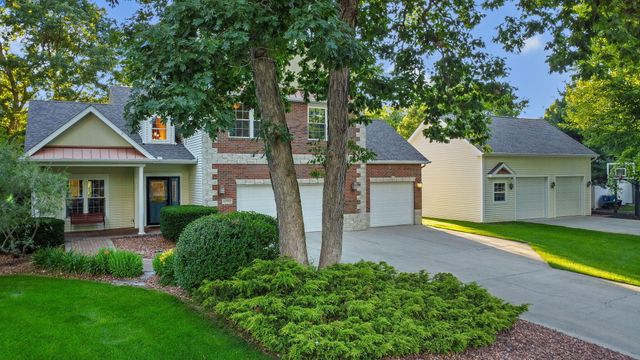 10752 Dogleg Drive, Demotte, IN 46310