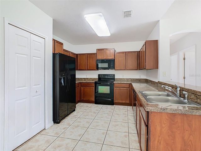 4044 MARINA ISLE DRIVE, Kissimmee, FL 34746