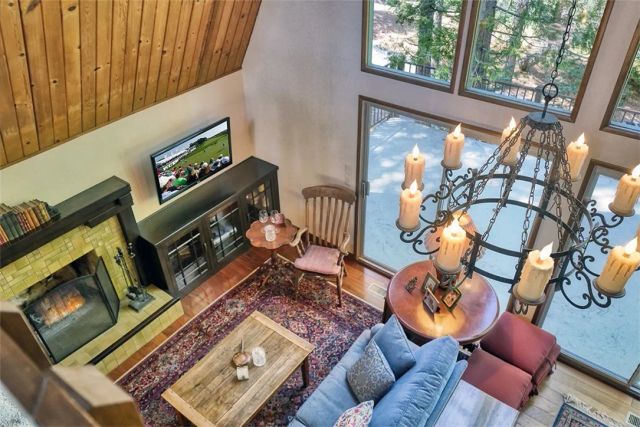180 Grass Valley 42, Lake Arrowhead, CA 92352