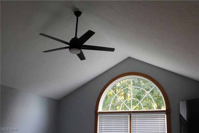 114 Stone Crossing Street NE, Canton, OH 44721