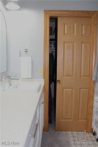 114 Stone Crossing Street NE, Canton, OH 44721