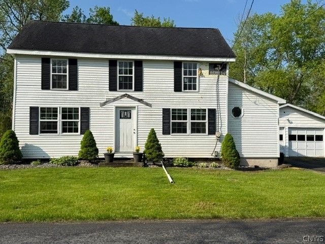 1301 North Lake Street, Oneida, NY 13421