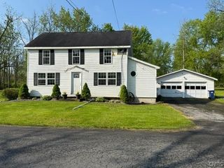 1301 North Lake Street, Oneida, NY 13421