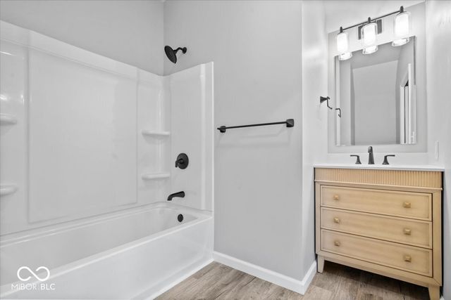 1336 S G Street, Elwood, IN 46036