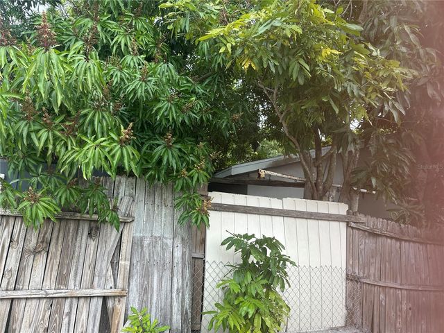 12588 128TH AVENUE, Largo, FL 33774