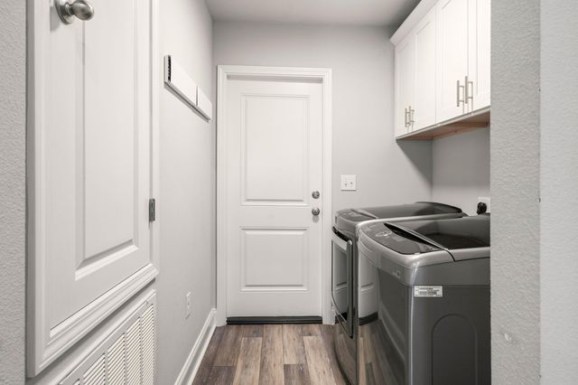 346 Morgan Lane, Mary Esther, FL 32569