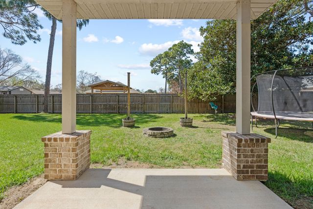 346 Morgan Lane, Mary Esther, FL 32569