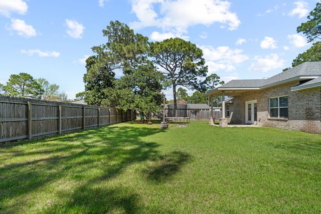 346 Morgan Lane, Mary Esther, FL 32569